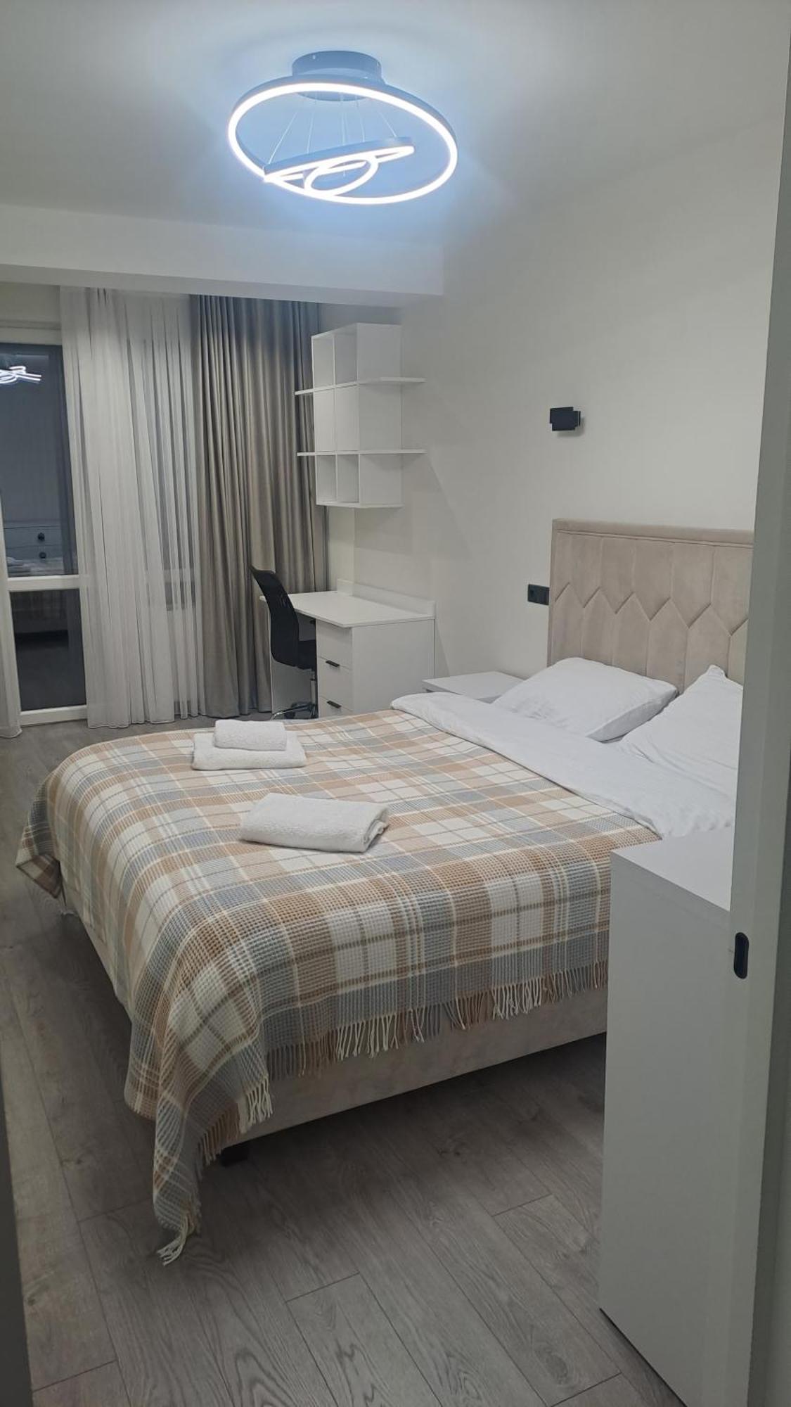 Ferienwohnung Аэропорт-Номера 24/24 . Kischinau Exterior foto