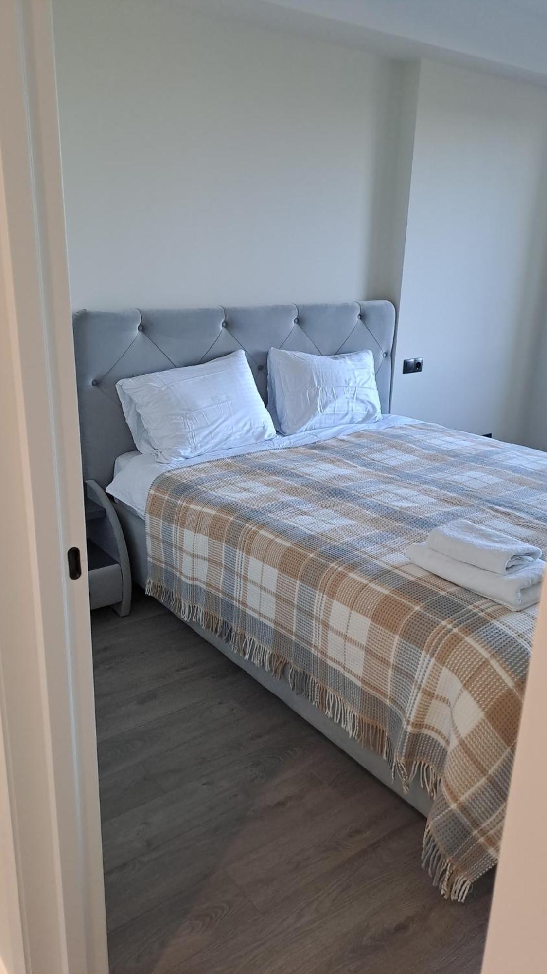 Ferienwohnung Аэропорт-Номера 24/24 . Kischinau Exterior foto
